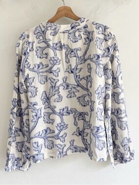 New LOFT Vine Jacquard V-Neck Blouse Large Blue Embroidered